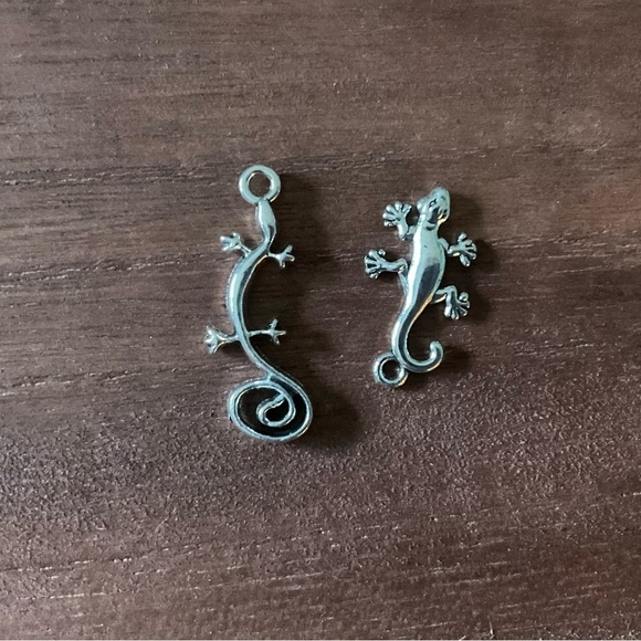 Charm Lot contains 85 charms! - Picture 8 of 14